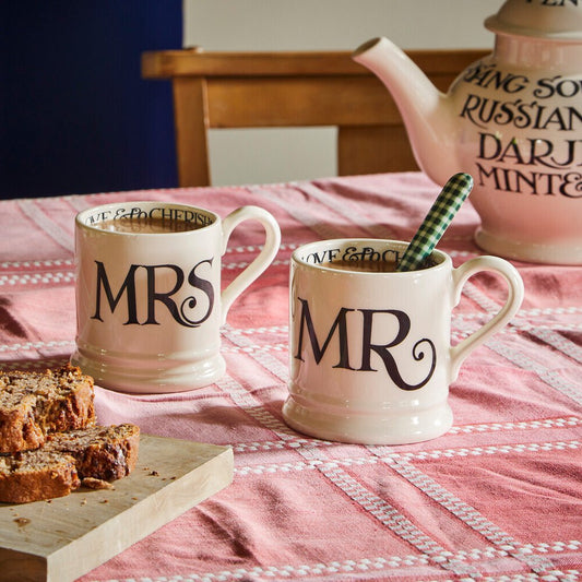 Emma Bridgewater Black Toast 'Mr & Mrs' Set of 2 1/2 Pint Mugs Boxed Unique Handmade & Handpainted English Earthenware Tea/Coffee Mug