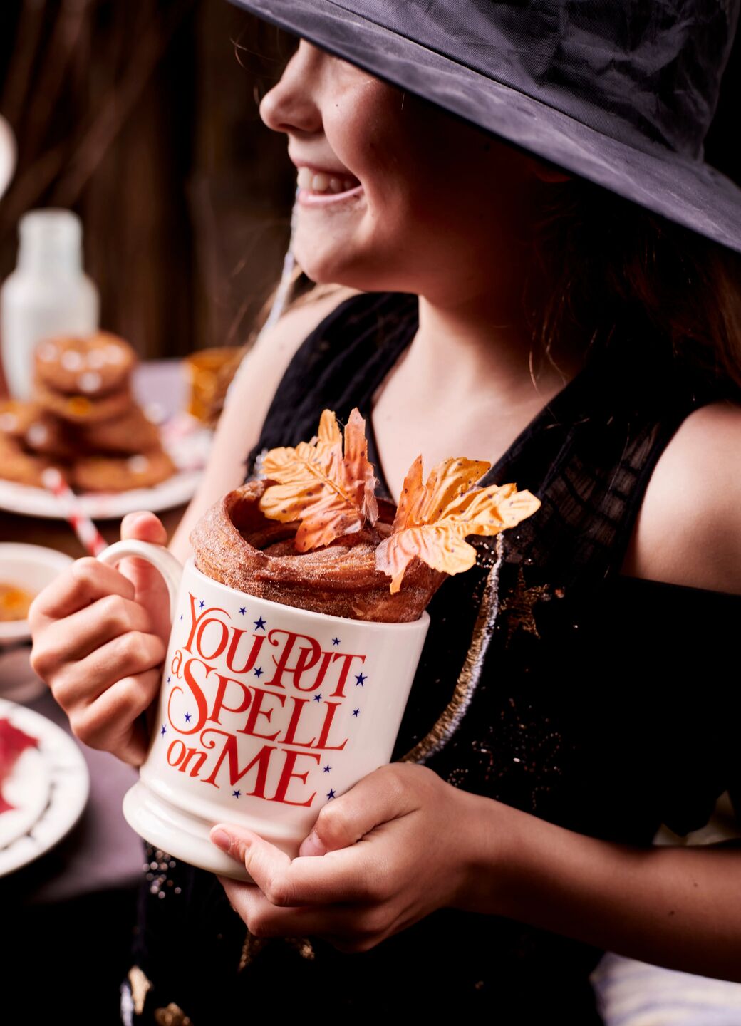 Ceramic Coffee & Tea Mugs. Whether it's a large coffee mug or a unique hand painted mug you're after, you'll have an abundance of options with our huge mug collection - with new lines being added regularly. 