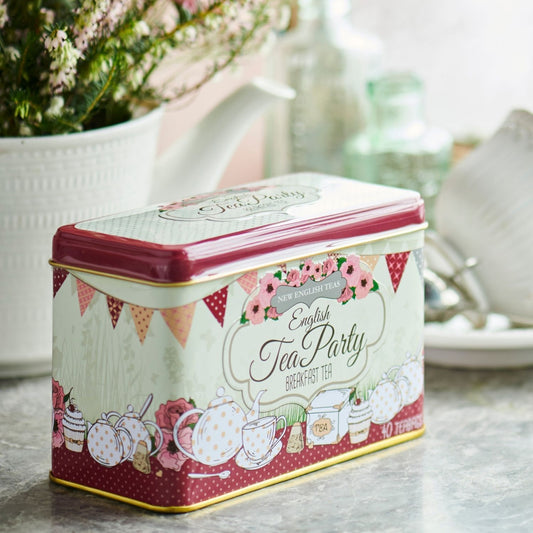 Our delightful English Tea Party Tea Tin features a vintage bunting and polka dot theme. Highly collectable, this pretty tea tin contains our popular English Breakfast teabags. English Breakfast is the national favourite tea a black tea blend often s