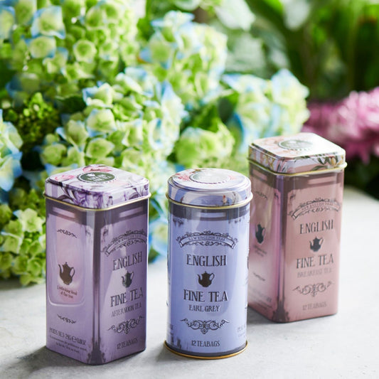 Our Vintage Floral Tall Tea Tin Gift Set is for those looking for something truly special. Our best-selling gift set features beautiful vintage-inspired floral designs and contains 12 teabags each of English Breakfast, English Afternoon, and Earl Gre