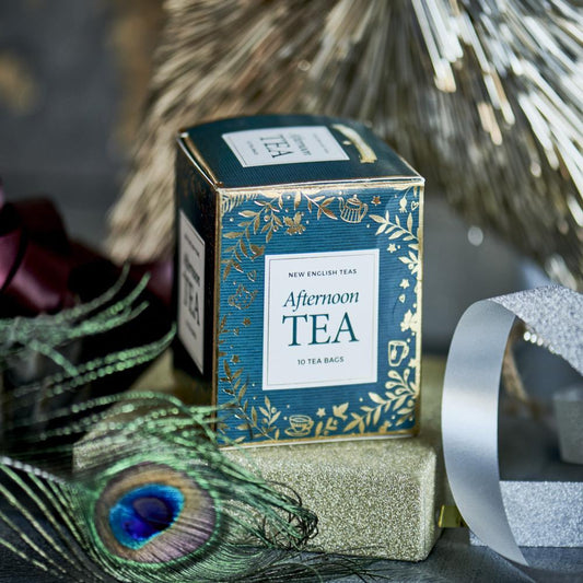 Our Green Christmas themed box of 10 Afternoon teabags makes a great stocking filler. Each box contains 10 Afternoon teabags Afternoon tea is a traditional English black tea, medium-bodied & aromatic, best served with a splash of milk. Green Christma