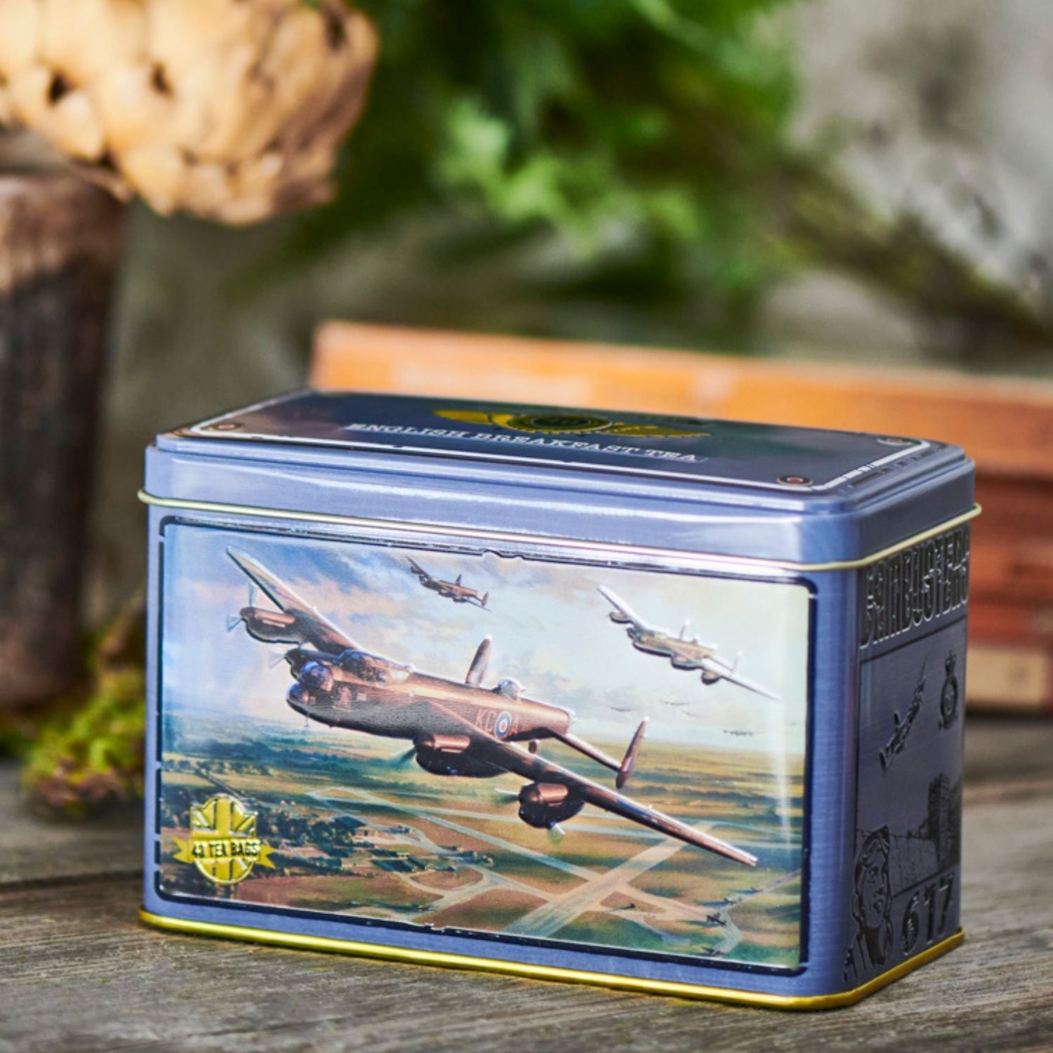 This tea tin features a limited edition print of the Avro Lancaster Bomber planes climb out of a forward airfield for a raid on munition factories on enemy occupied Europe. New English Teas have created this tin to pay homage to the legendary aircraf