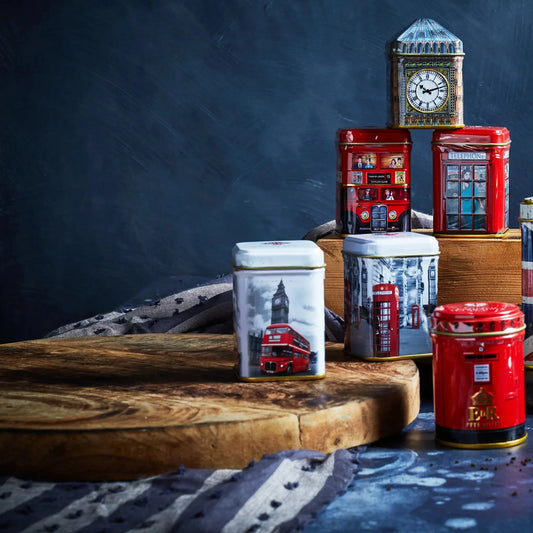 Our London Sights Mini Tea Tin Gift Set includes six mini tins each featuring famous London sights including, London buses, Big Ben, London post boxes and London telephone boxes. These collectible mini tins contain a range of our best-selling loose-l