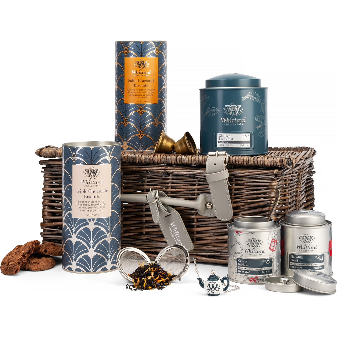 The Tea Explorer Hamper Discover the Wonderful World of Whittard tea with The Tea Explorer Hamper. This hamper contains everything you need to get started with the finest loose teas. There are three different teas to tickle your taste buds; our classic English Breakfast as well as our Covent Garden blend, a fabulously floral loose leaf black tea with a hint of tangy apricot. And finally, Piccadilly, a charmingly fruity and floral blend.