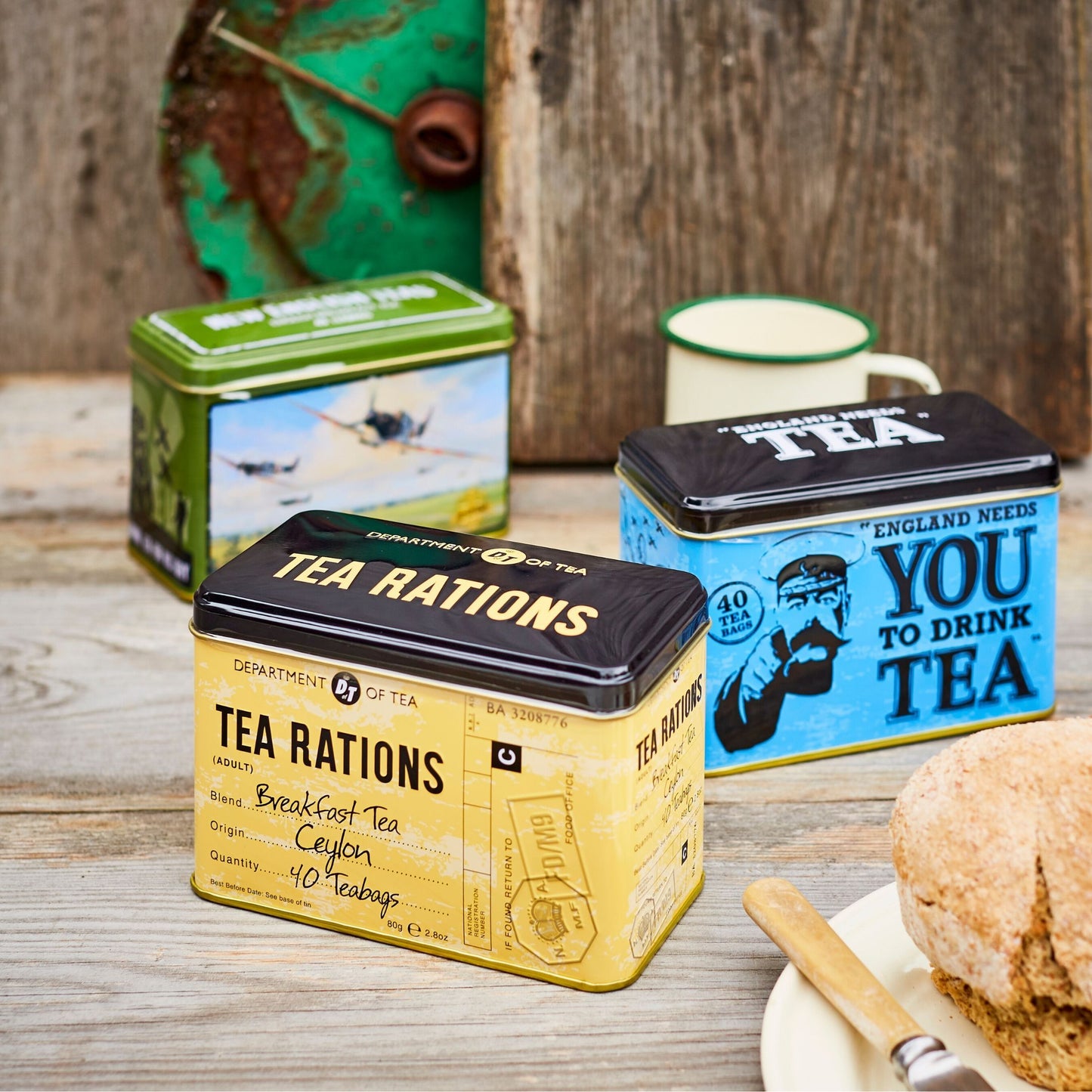 Experience the romance of Britain's past with our War Time Memories Tea Tin Bundle, a collector's edition set that includes three iconic tins depicting the country's aviation history in retro style. Each tin holds 40 premium teabags of English Breakf